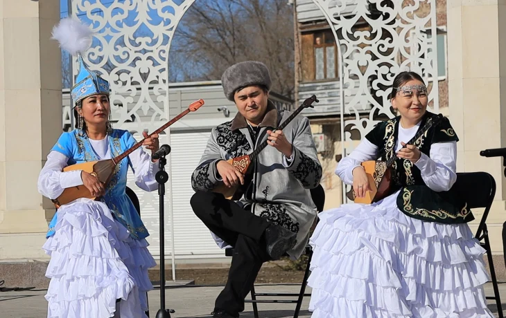ПРАЗДНИЧНЫЙ КОНЦЕРТ в честь ШАҢЫРАҚ КҮНІ ПРАЗДНИЧНЫЙ КОНЦЕРТ в честь ШАҢЫРАҚ КҮНІ