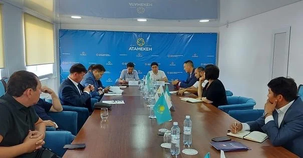 ПОДРАСТАЮЩЕМУ ПОКОЛЕНИЮ КАЗАХСТАНЦЕВ ВАЖНО ПОЛУЧАТЬ ЗНАНИЯ В КОМФОРТНЫХ И СОВРЕМЕННЫХ УСЛОВИЯХ ПОДРАСТАЮЩЕМУ ПОКОЛЕНИЮ КАЗАХСТАНЦЕВ ВАЖНО ПОЛУЧАТЬ ЗНАНИЯ В КОМФОРТНЫХ И СОВРЕМЕННЫХ УСЛОВИЯХ