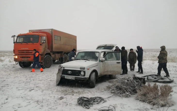 Спасатели области Ұлытау благополучно нашли пятерых пропавших мужчин Спасатели области Ұлытау благополучно нашли пятерых пропавших мужчин