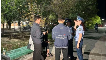 Полиция кәмелетке толмағандардың қауіпсіздігін қамтамасыз ету мақсатында түнгі рейдтер өткізуде