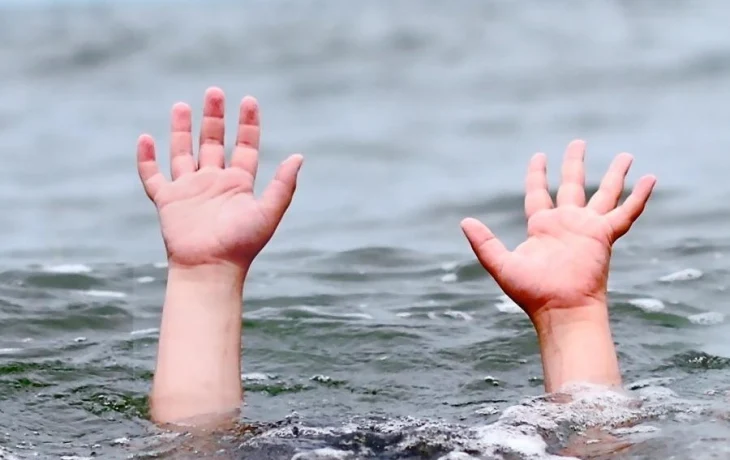 БУДЬТЕ ОСТОРОЖНЫ НА ВОДЕ! БУДЬТЕ ОСТОРОЖНЫ НА ВОДЕ!