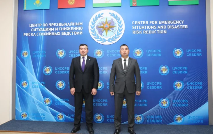 Казахстан и Кыргызстан укрепляют взаимодействие в сфере ЧС Казахстан и Кыргызстан укрепляют взаимодействие в сфере ЧС