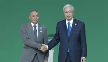 Президент Ұлытау облысының Ауыл шаруашылығы еңбеккерін «Ерен еңбегі үшін» медалімен марапаттады