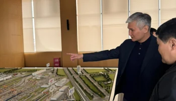 Аким области Ұлытау Дастан Рыспеков в рамках рабочего визита в Китайскую Народную Республику провёл официальную встречу с губернатором провинции Шэньси Чжао Ганом