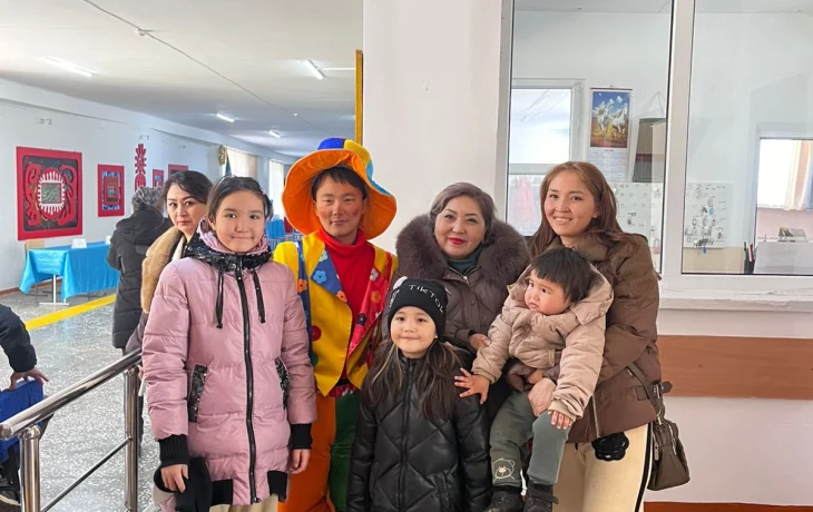 Ұлытау облысында референдум белсенді, ұйымдасқан әрі мерекелік атмосферада өтуде