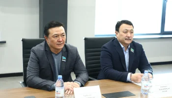 Поддержка молодежи и спорта: визит депутатов Мажилиса Парламента в Жезказган