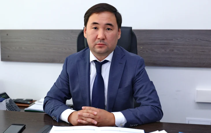 ЧТО В ГОД ГРЯДУЩИЙ НАМ ПОСТРОЯТ? ЧТО В ГОД ГРЯДУЩИЙ НАМ ПОСТРОЯТ?
