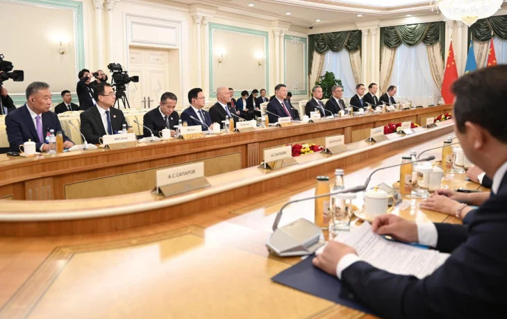 Президент Қытайды Қазақстанның тату көршісі және уақыт тезінен өткен сенімді стратегиялық серіктесі деп атады Президент Қытайды Қазақстанның тату көршісі және уақыт тезінен өткен сенімді стратегиялық серіктесі деп атады