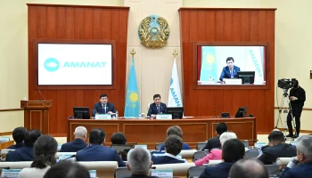 В «AMANAT» заслушали Правительство по единому часовому поясу