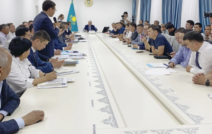 ЧИНОВНИКАМ ОБЪЯВЛЕН ВЫГОВОР ЧИНОВНИКАМ ОБЪЯВЛЕН ВЫГОВОР
